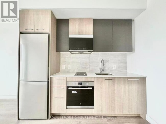 Building Photo - 30 Dreamers Wy