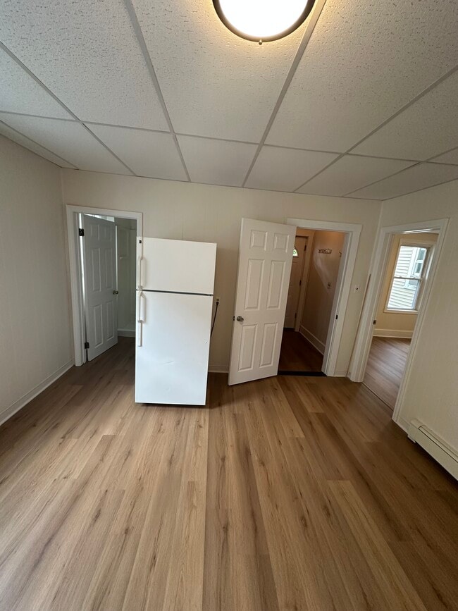 Building Photo - 19 Butterfield St