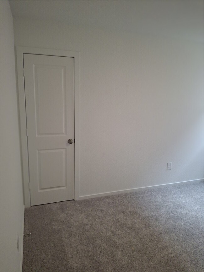 Building Photo - 16126 Rustic Prairie Dr