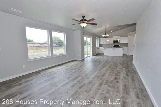Foto del edificio - 1465 W Tumble Creek Dr