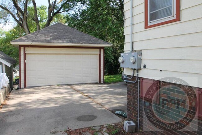 Foto del edificio - READER 4210