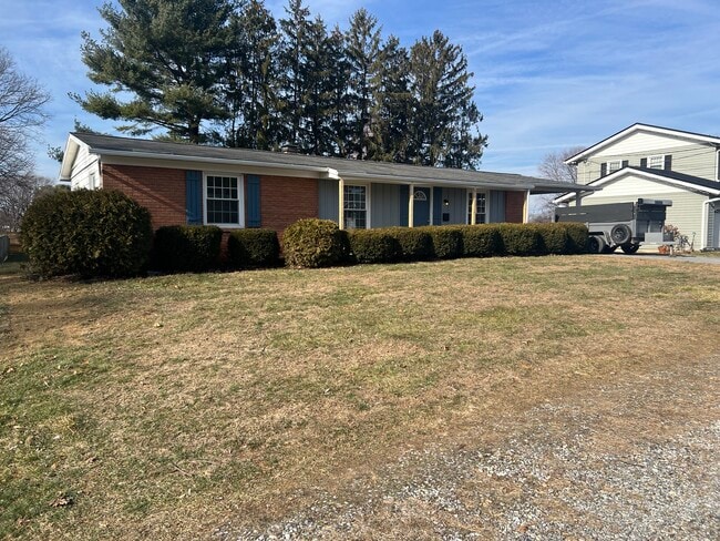 Front - 10804 Coffman Ave