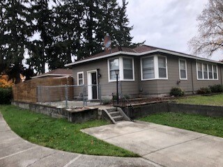 Primary Photo - 64 S Idaho St