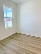 Building Photo - 214 Eagle Edge Dr