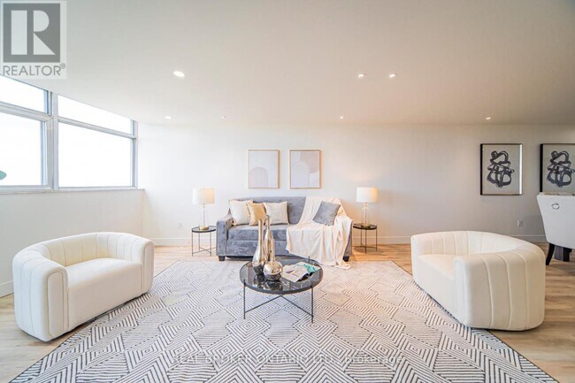 Photo du bâtiment - 3151 Bridletowne Cir