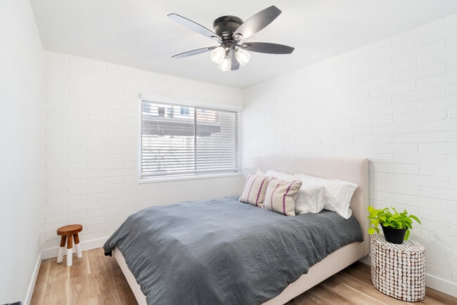 One of Two Beautiful Bedrooms. - Bella Villas Apartments