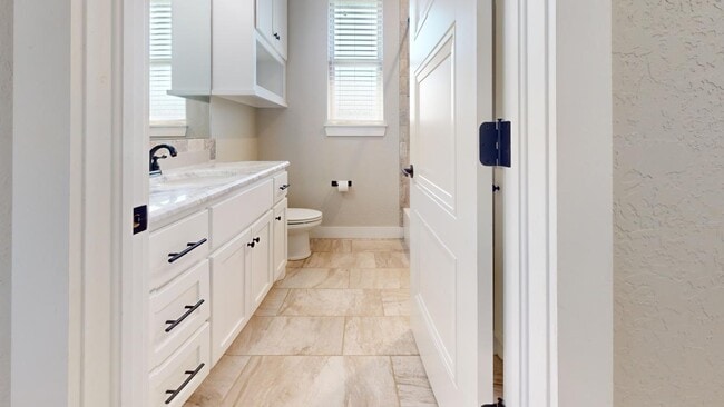 Foto del edificio - 13 Misty Morning Ln