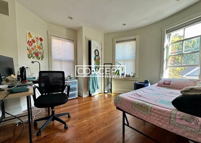 Foto del edificio - 149 Highland St