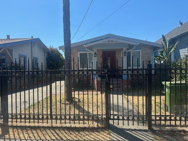 Primary Photo - 1218 86th Ave