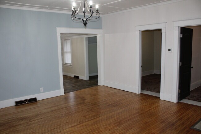 Living Room - 7 W Lawton St