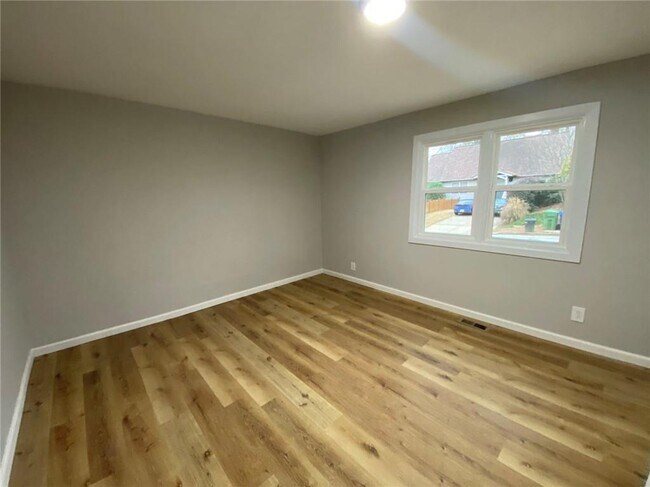 Foto del edificio - 951 Tilden St NW