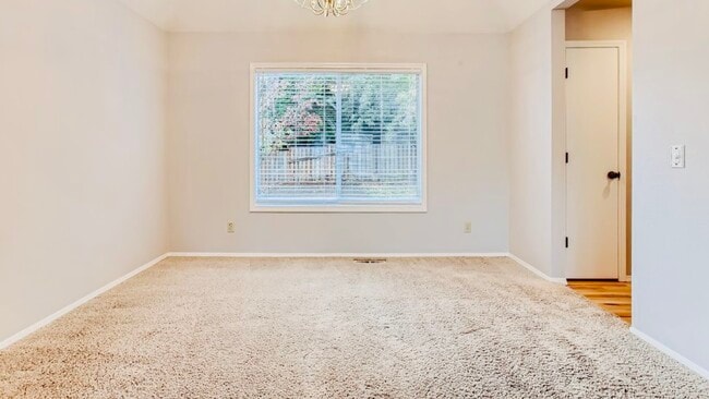 Building Photo - 16091 NW Joscelyn St