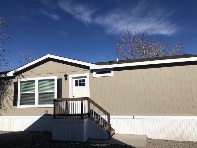 Building Photo - 1801 W 92nd Ave