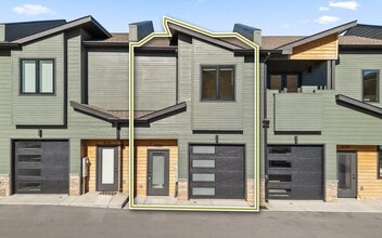 Building Photo - 4120 Outpost Way