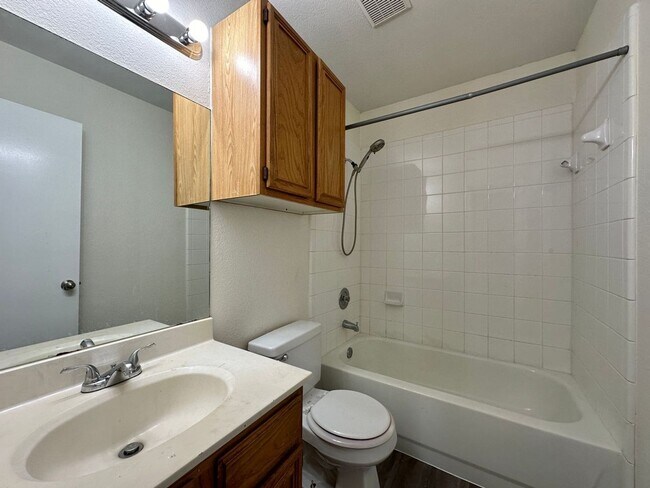 Building Photo - AVAILABLE NOW; APPLY AT OUR WEBSITE TODAY!!