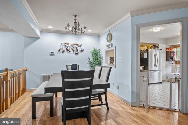 Building Photo - Stunning Ashburn Townhome with Endless Appeal