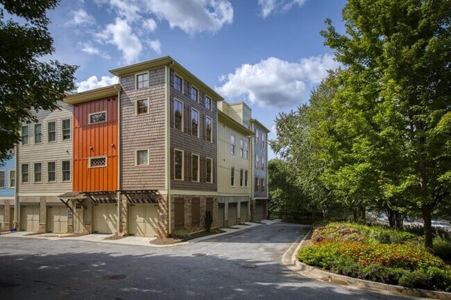 Foto del edificio - 1628 Briarcliff Rd NE