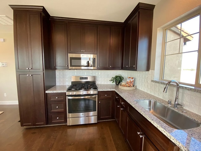 Building Photo - 476 E Sorrel Pl