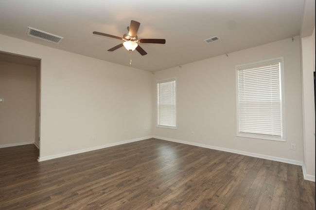 Foto del edificio - Charming 3-bedroom, 2-bath home!