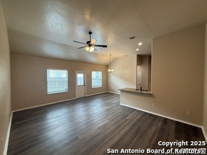 Foto del edificio - 116 Stacy Ln