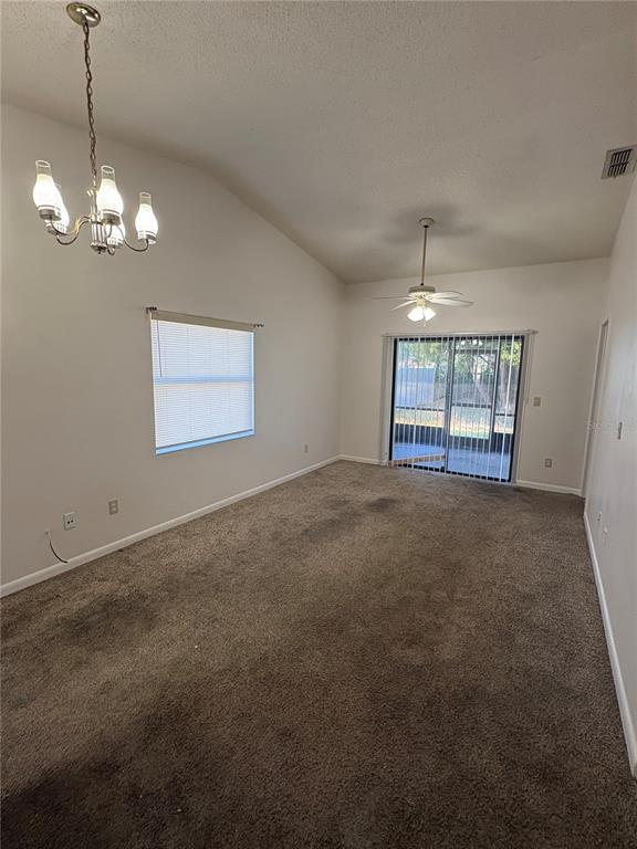 Building Photo - 15 Prosperity Ln