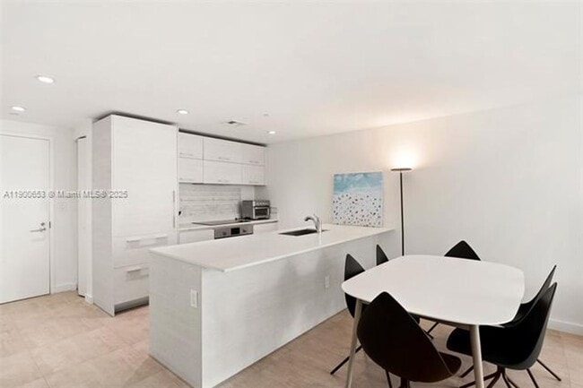 Photo - 1300 S Miami Ave Apartment