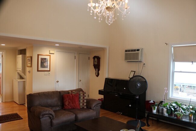 Foto del edificio - 602 Studio Rd