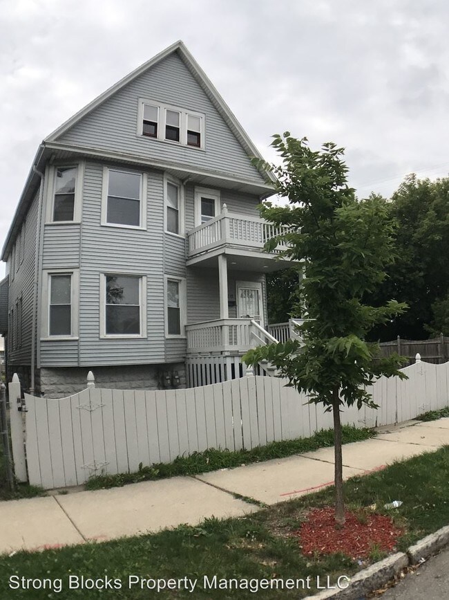 Building Photo - 2235 N 25th St