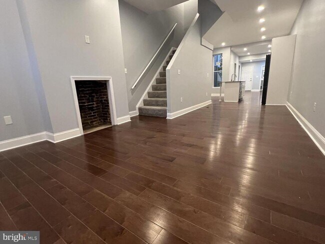 Building Photo - 1607 E Biddle St