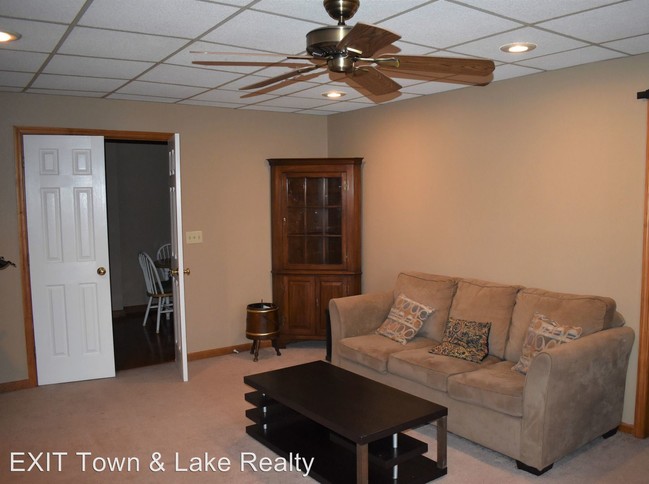 Building Photo - 2 br, 1 bath House - 23 Cedar Ct