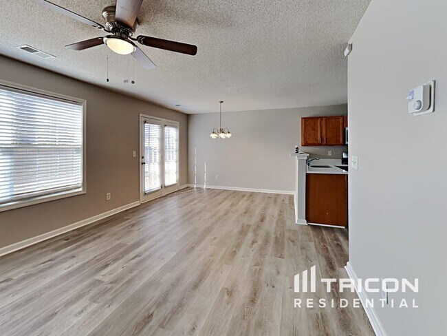 Building Photo - 250 Crestfield Circle Covington GA