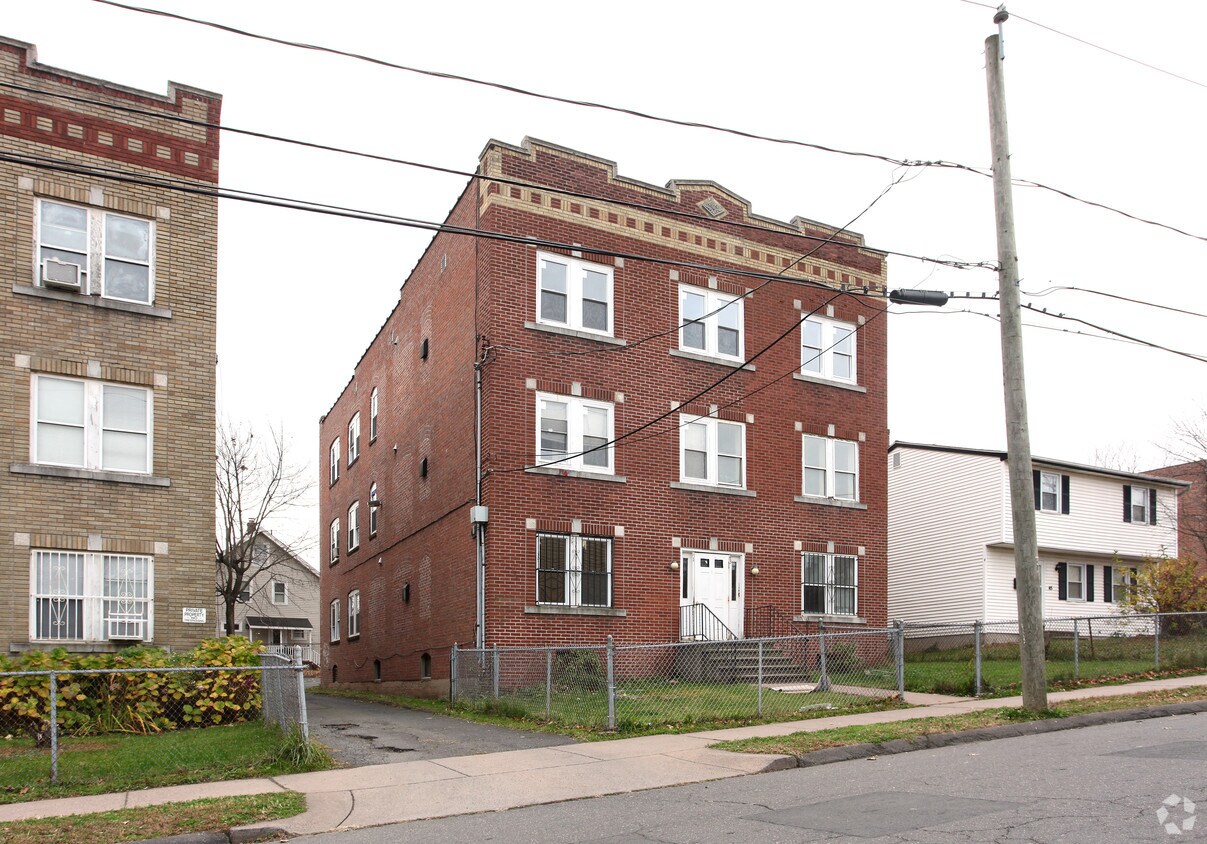 Building Photo - 41-43 Nelson St