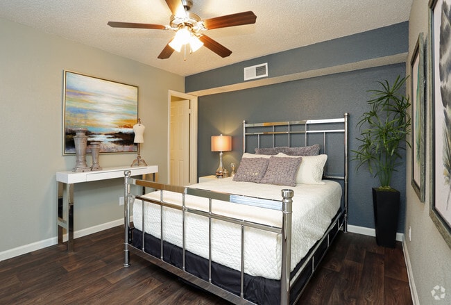 Bedroom - Current at the Grid