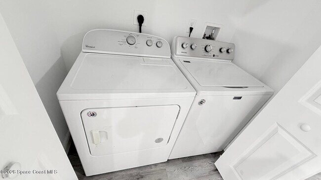 Foto del edificio - 1581 S Montgomery St