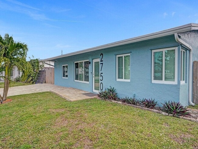 Photo - 2750 NE 10th Ave House