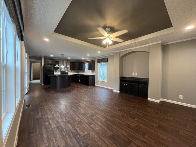 Foto del edificio - 305 Caseybrook Ct