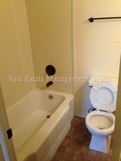 Fotografía del edificio - 534 E Front St