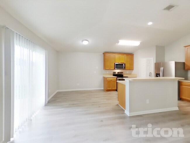 Foto del edificio - 15254 Little Filly Ct