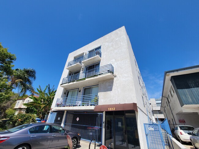Building Photo - 1512 S Wooster St