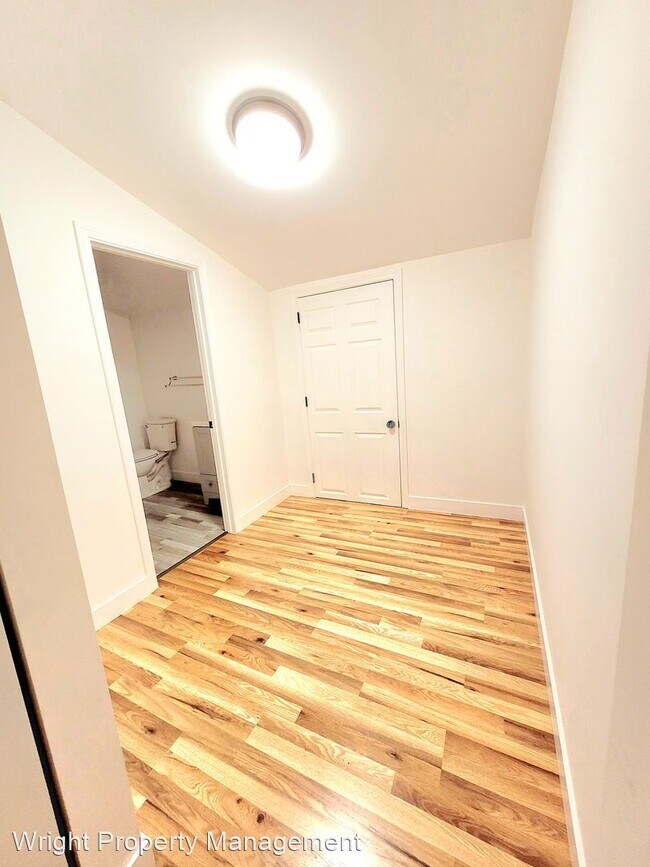 Building Photo - 2 br, 2 bath House - 413 Nth 13th st