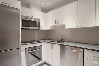 Building Photo - 3468 Rue Drummond