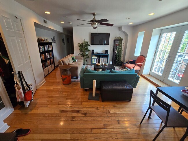 Foto del edificio - 626 S 12th St