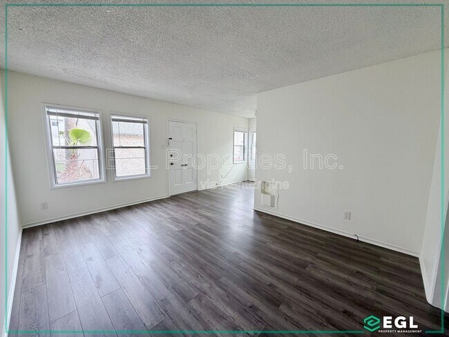 Foto del edificio - 315 W Queen St