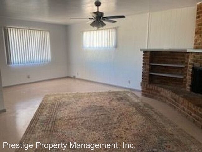 Building Photo - 2501-2505 N Richey Blvd