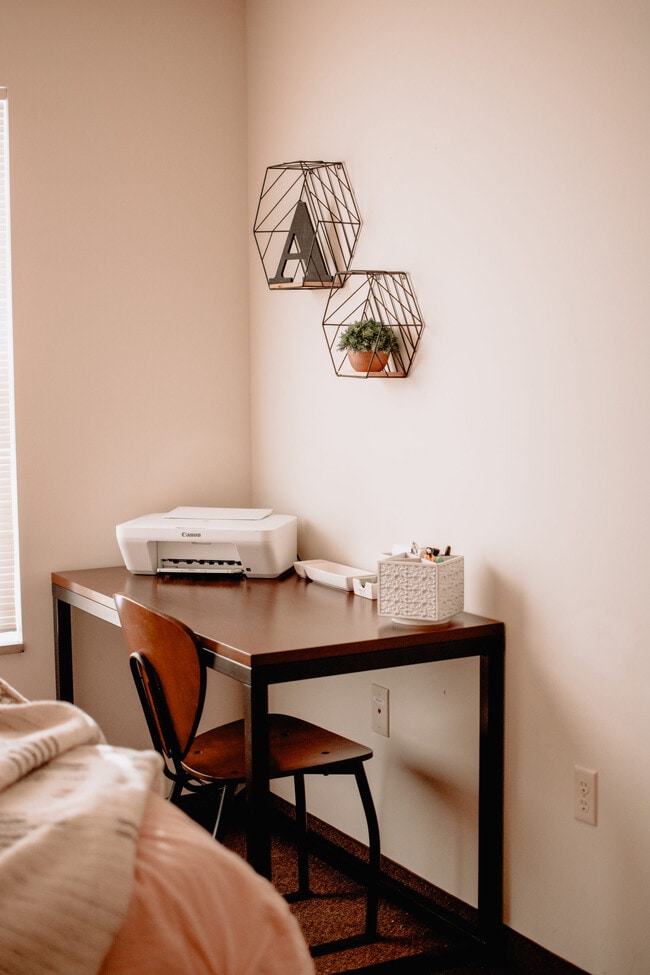 Building Photo - Flats at Wick