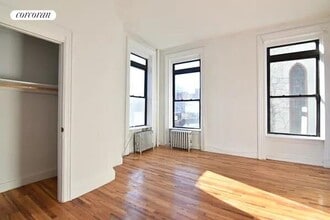Building Photo - 368 Van Brunt St
