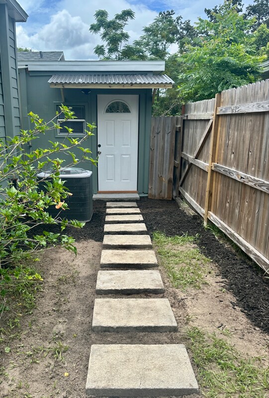 Foto principal - 9702 N Edison Ave