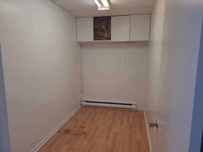 Photo du bâtiment - 227 Rue Main Street