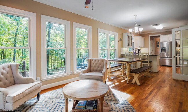 Foto del edificio - 113 Windwood Cir