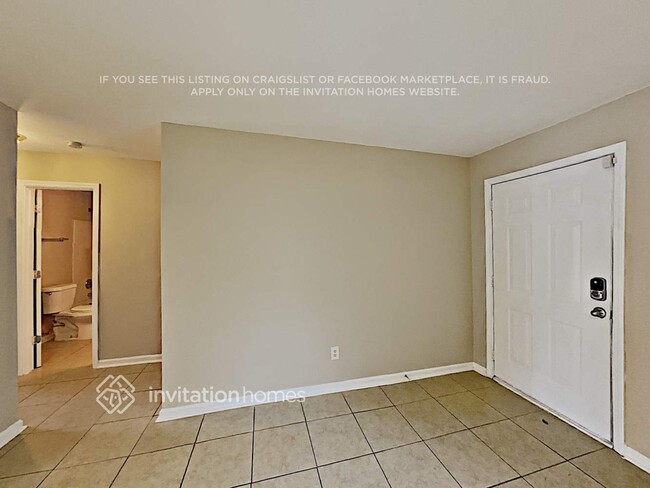 Foto del edificio - 3700 Pointe Cir